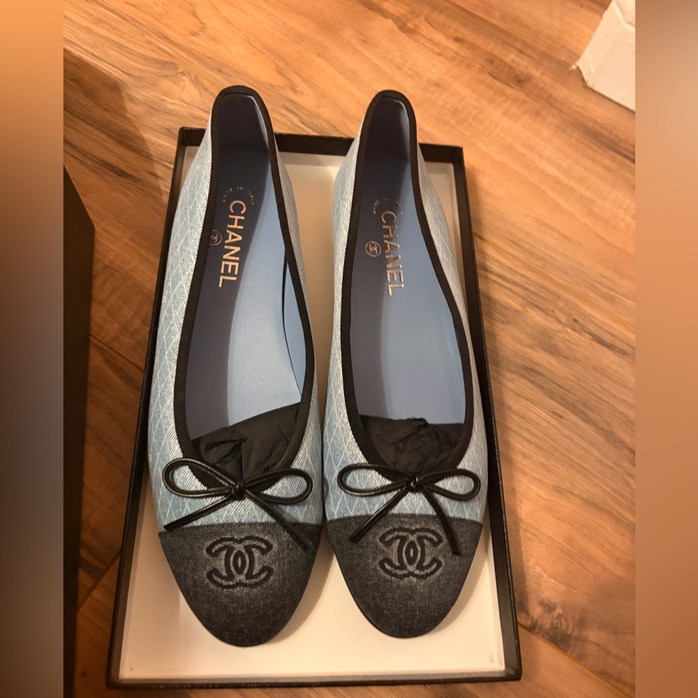 Chanel Ballet Flats